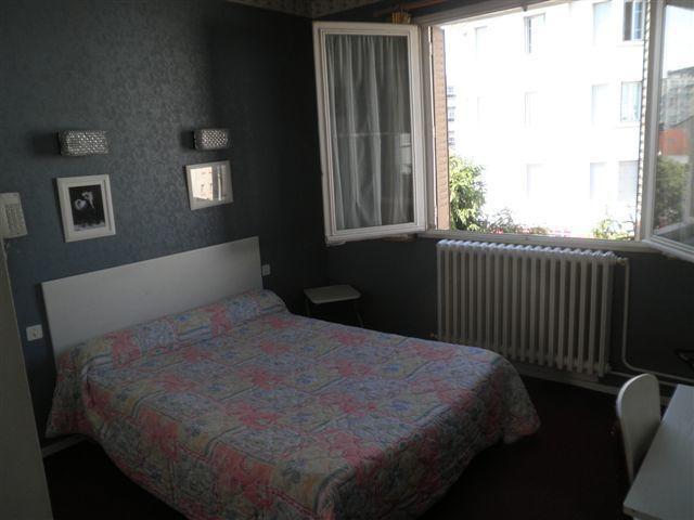 Central Hotel Сен-Приест Экстерьер фото