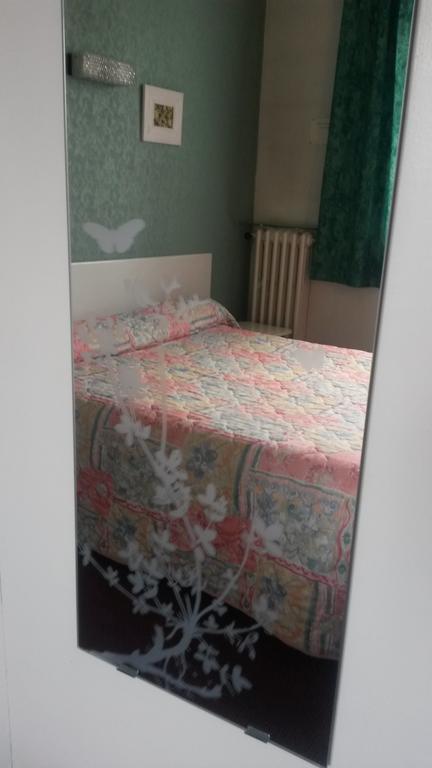 Central Hotel Сен-Приест Экстерьер фото